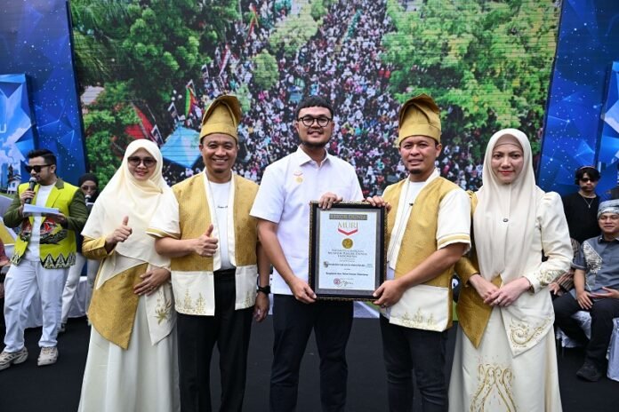 MURI – Foto Wali & Wakil Walikota