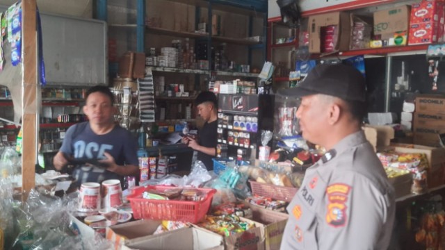 Cegah Kelangkaan dan Lonjakan Harga, Polsek Senapelan Intensifkan Monitoring Sembako IMG-20260902-WA0009